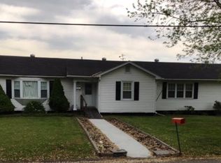 612 E Hall St, Dawson Springs, KY 42408