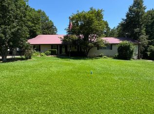 1717 N Friendship Rd, Paducah, KY 42001