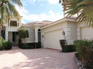 33 Island Dr, Boynton Beach, FL 33436