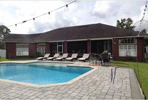 4th image of 15177 Landmark Cir S