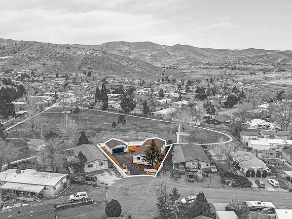 2nd image of 16370 Enargite Cir