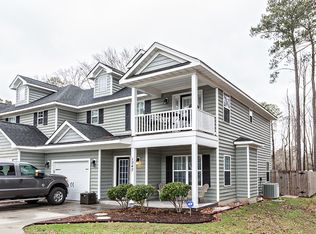 1247 Prosperity Rd, Virginia Beach, VA 23451