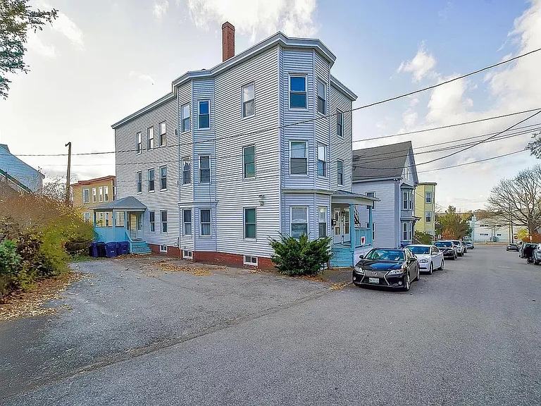 14 Cleeve St #3 — Photo 11