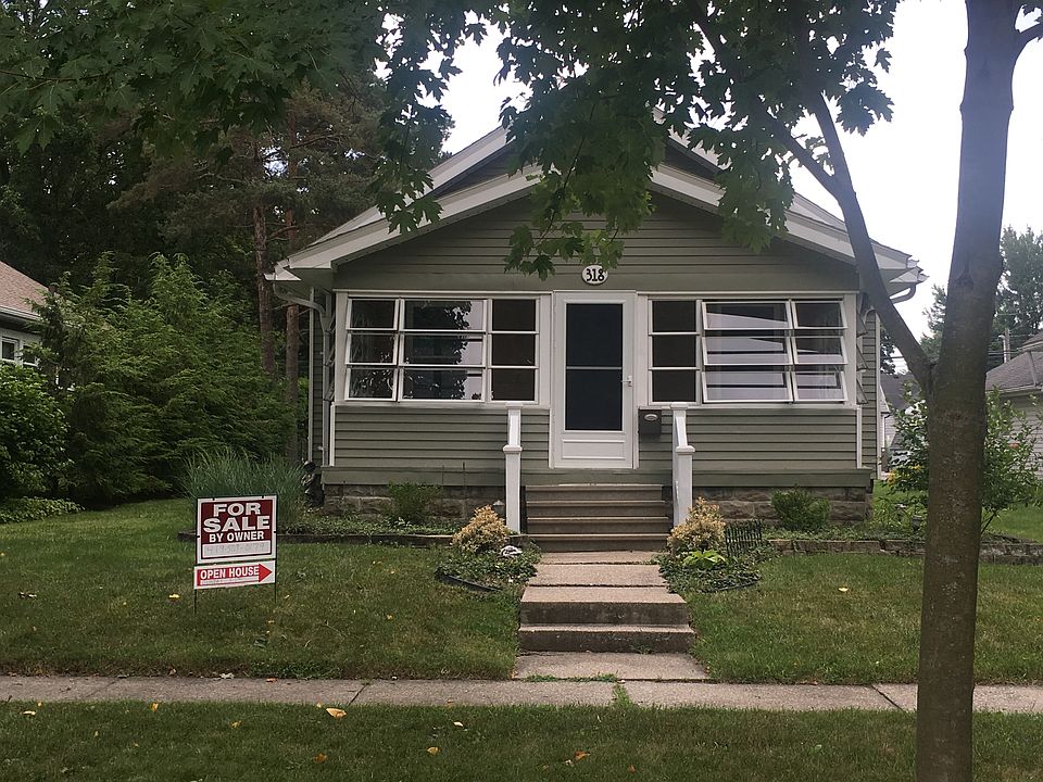 1st image of 318 E 6th St