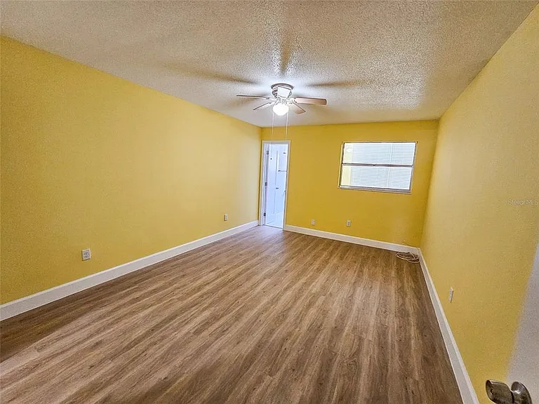 5840 30th Ave S #102 — Photo 15