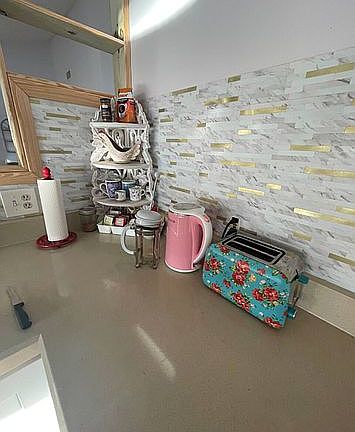 5th image of 6761 Long Meadow Cir S