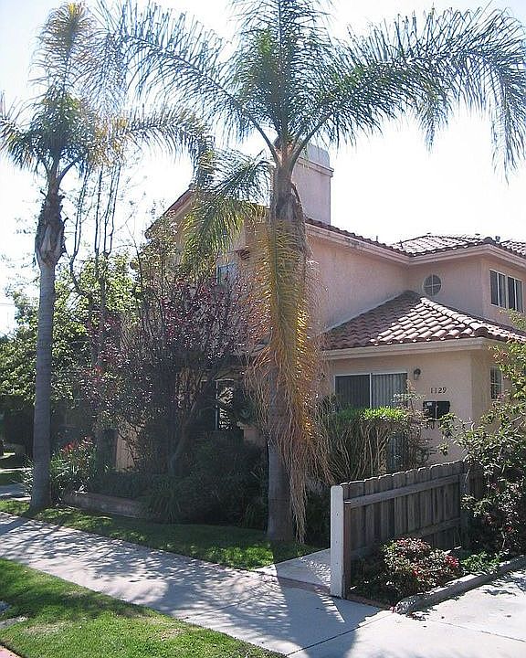 Front Unit 1129 Belmont