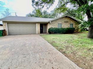 3829 Honeysuckle Ln, San Angelo, TX 76904