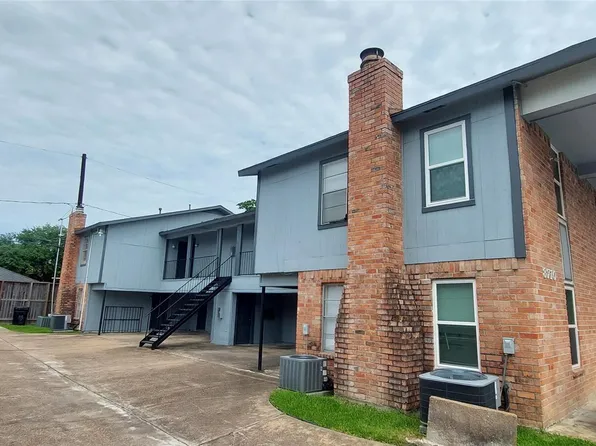 8710 Ilona Ln APT 3, Houston, TX 77025