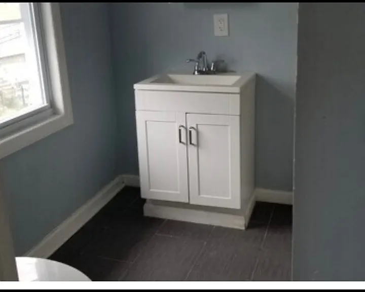 87 Peabody Pl #2L — Photo 8