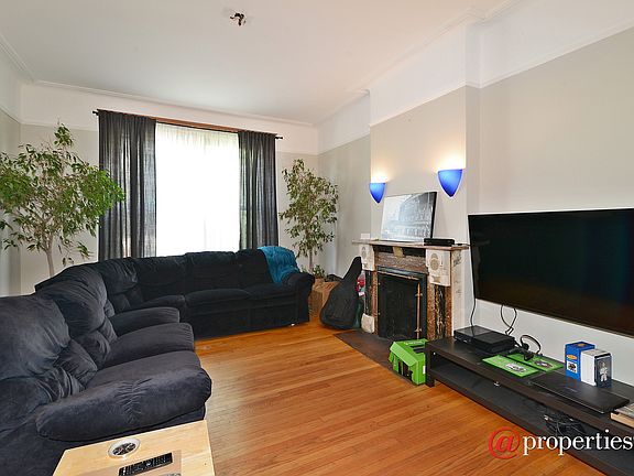Unit 1-Living Room