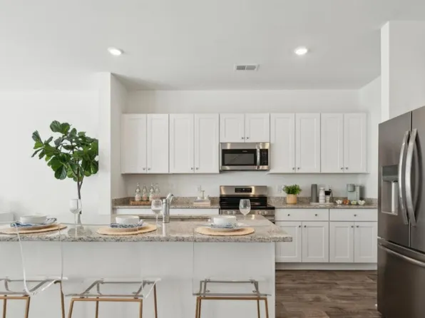 749 Ridgley Dr, Summerville, SC 29486