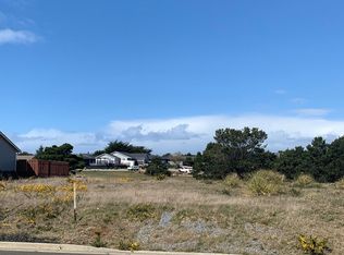 662 Spyglass Dr, Bandon, OR 97411