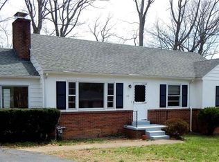 110 W Park Dr, Charlottesville, VA 22901