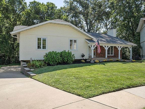 2nd image of 1270 Weatherby Dr