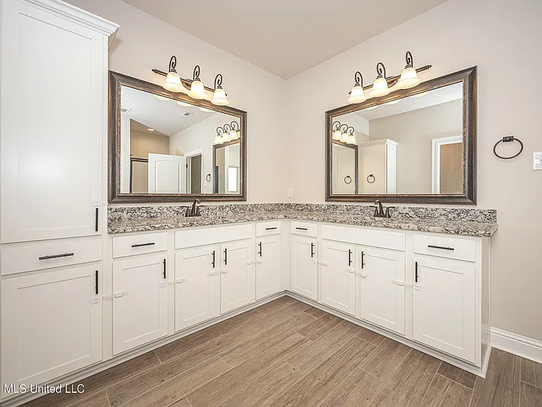 6995 Osprey Dr — Photo 30