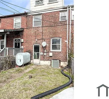414 Avondale Rd — Photo 5