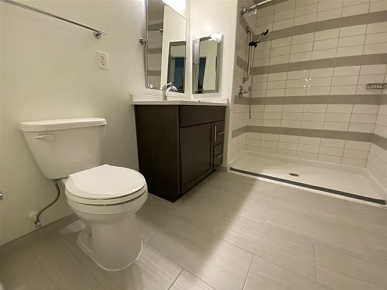 601 E Randolph Rd — Photo 29