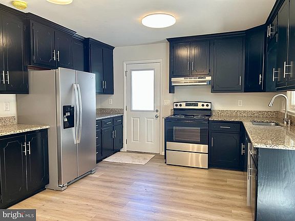 3rd image of 4177 Jefferson Pike