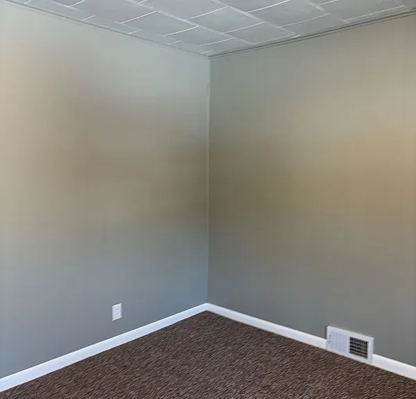 520 E Washington St — Photo 15