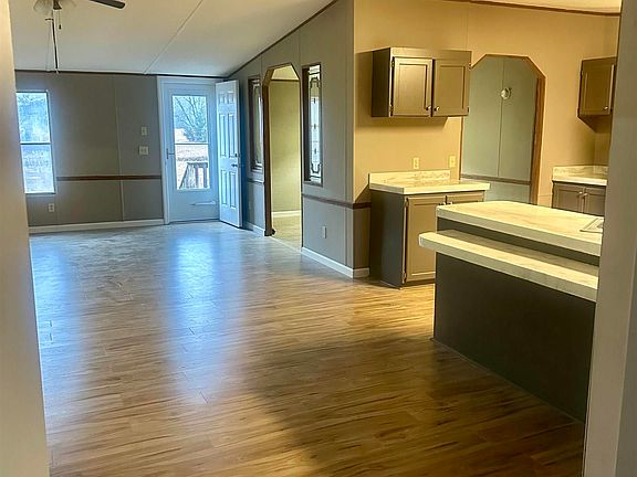 4th image of 502 Bridle Path Rd #1