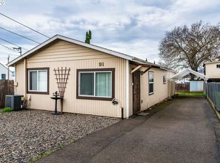 91 SE Gregory Dr, Winston, OR 97496