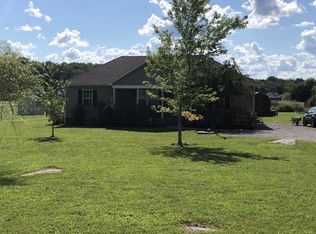 4710 Thick Rd, Chapel Hill, TN 37034