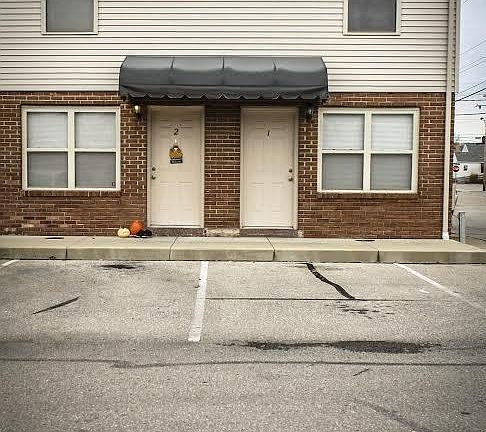 2nd image of 218 Marley Ln APT 4