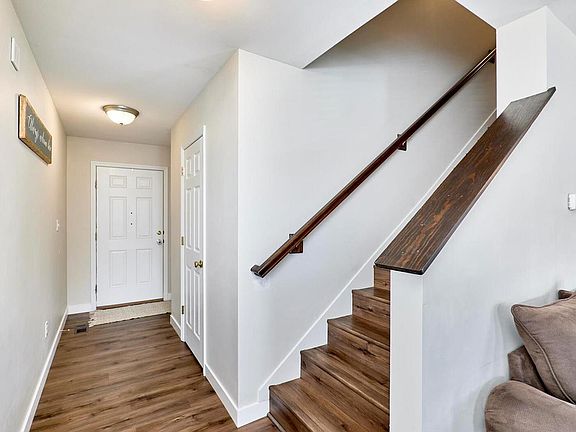 4th image of 456 Wild Oak Dr