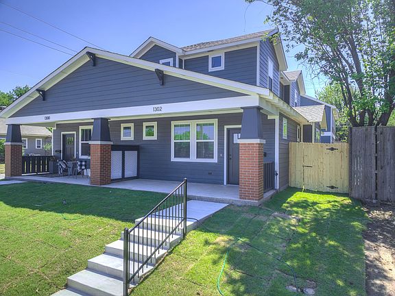3rd image of 1302 SW 22nd St