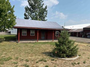 411 4th Ave, Nezperce, ID 83543