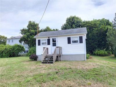 13 Governor Ave, Westerly, RI, 02891