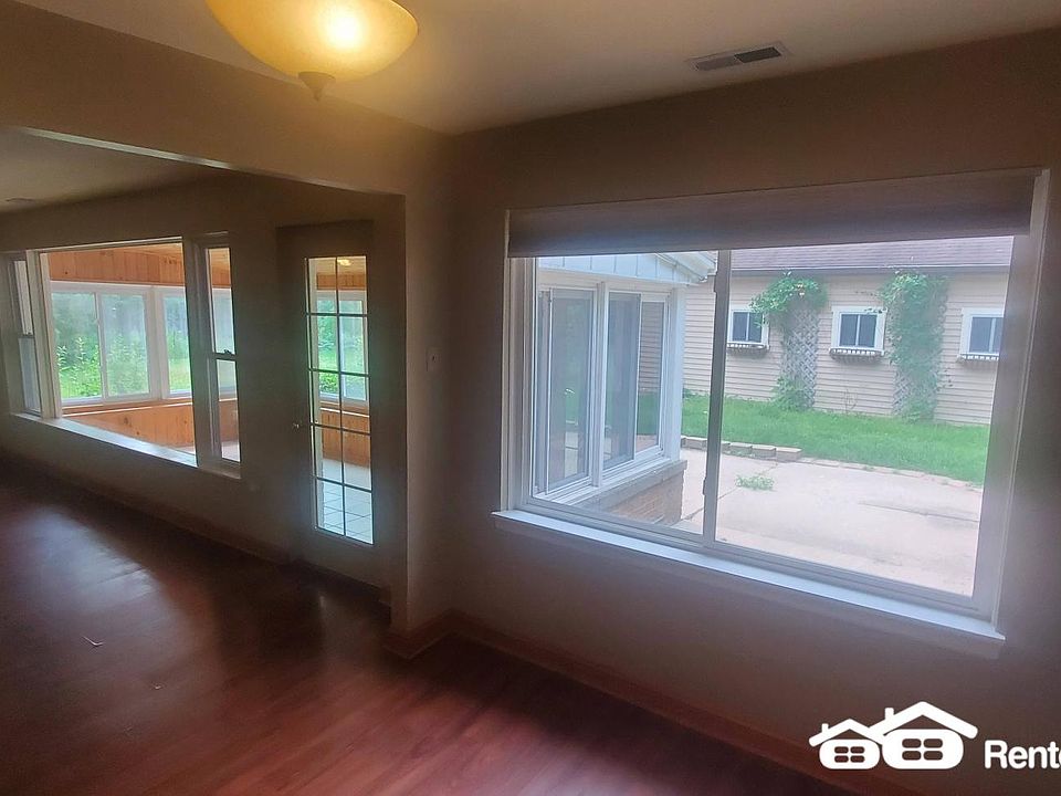 237 E Four Mile Rd, Racine, WI 53402 Zillow