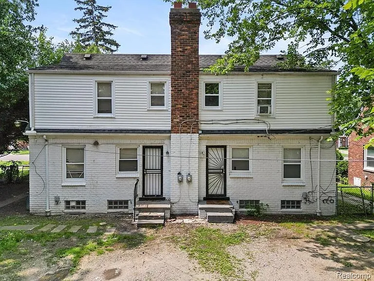 18738 Morang Dr — Photo 12
