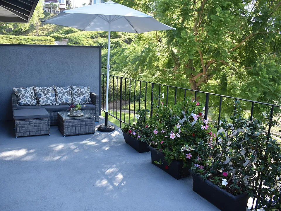 Patio/deck with new contemporary seating with views.