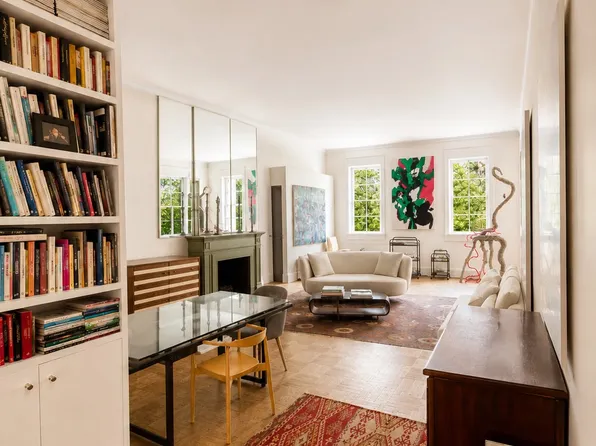 25 East 69th Street image 1 of 16