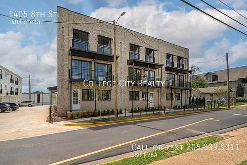 1405 8th St Photo 1