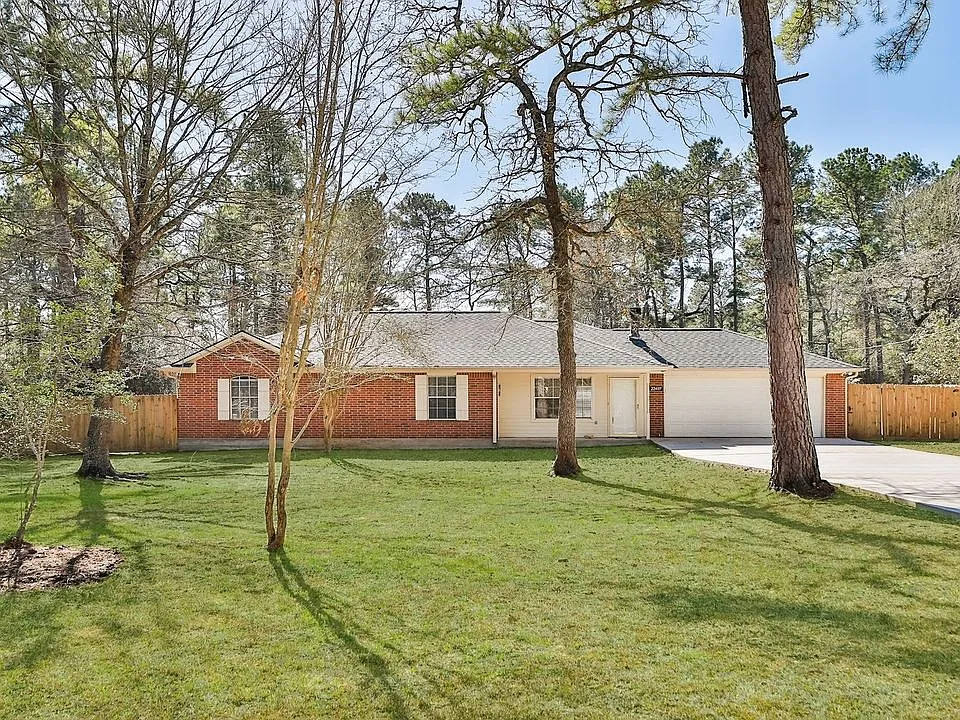 22407 Rainfern Dr