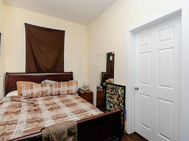 2110 W Division St #3R — Photo 15