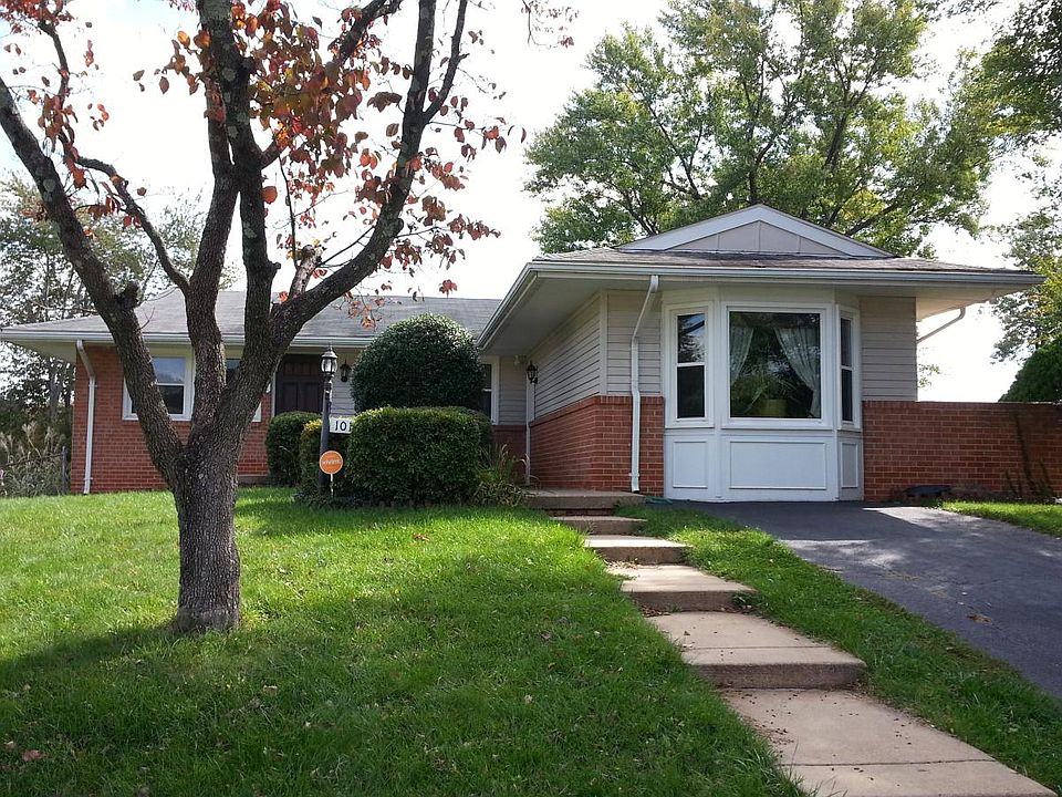 This does not show the brand new roof just installed in June