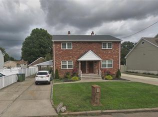 144 Alcoa Ave #B, Edison, NJ 08837