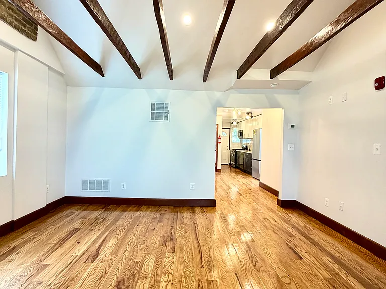3304 N Hilton St #E — Photo 2
