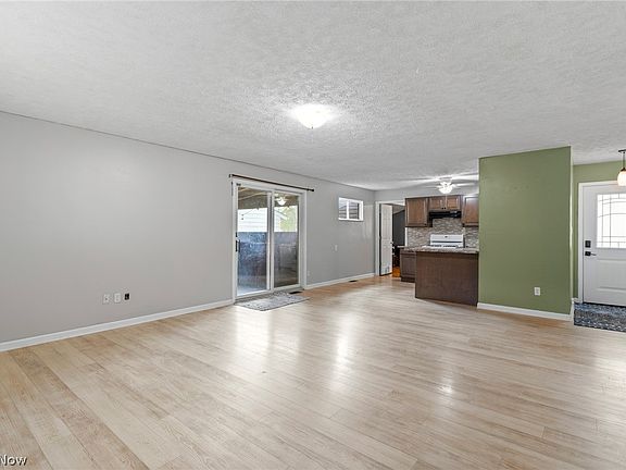5th image of 1395 Arcadia Rd