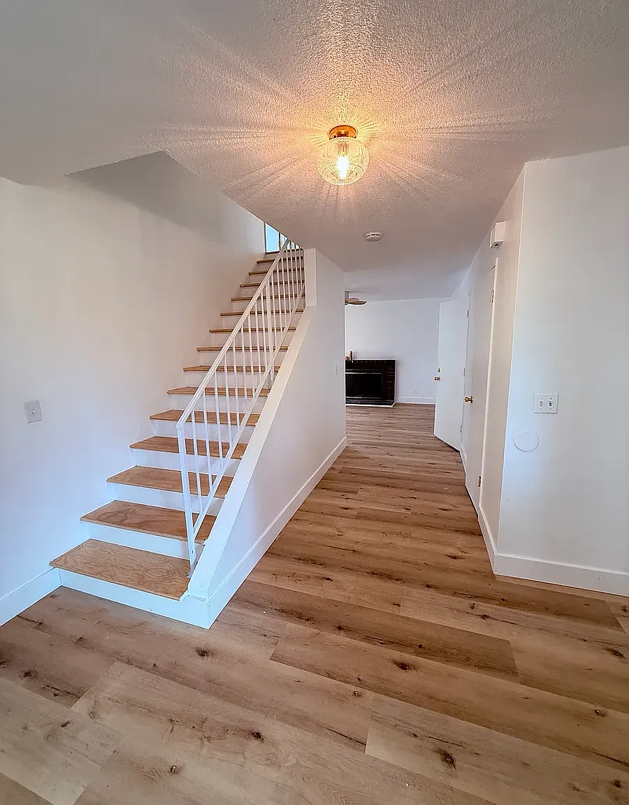 4 bed, 2.5 bath, 1791 sqft, $3,295 — Photo 4