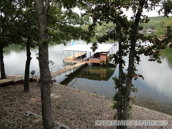 4th image of 32798 Dixie Dr