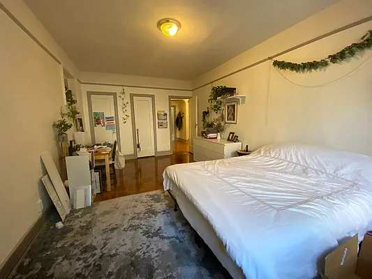 Rented by Lang Realty LLC | media 6