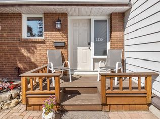 3230 Southgate Rd #5, Ottawa, ON K1V8W2