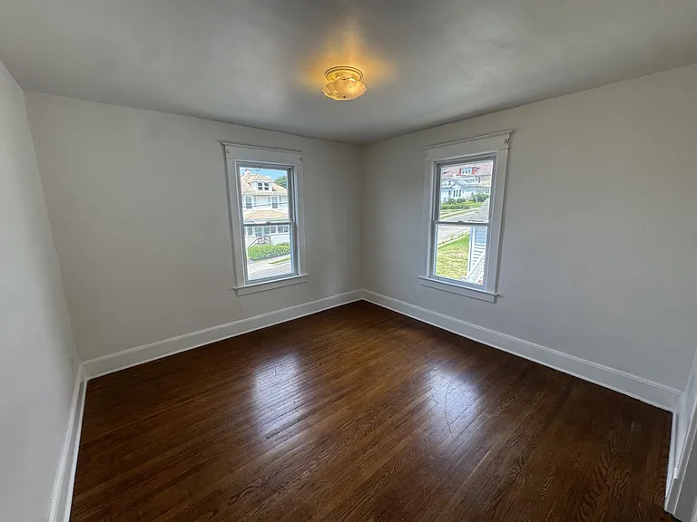 36 Zoa Ave #2 — Photo 7