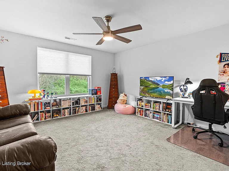 12034 Wooden Trace Dr — Photo 31