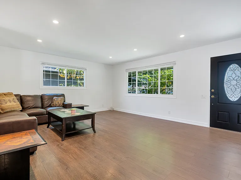 23957 Vanowen St — Photo 4